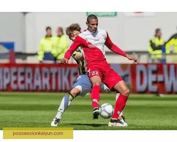 费耶诺德在近期比赛中表现稳健，状态回暖引发关注